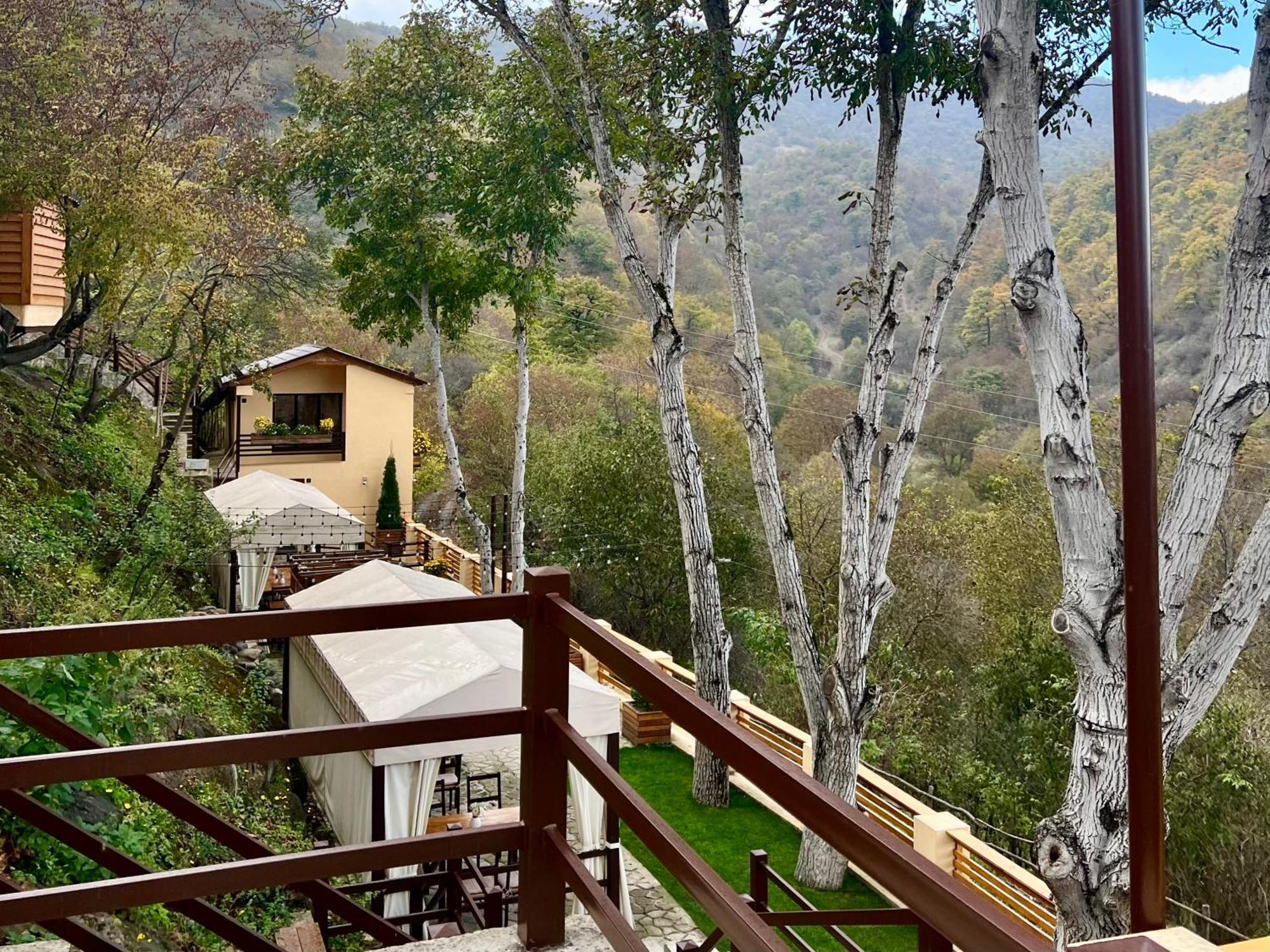 Dilivita Rest House ดีลีจาน ภายนอก รูปภาพ